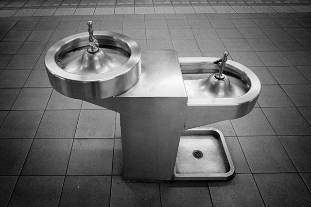 ���U���ʐ^�A���o�� f-2014.01.26Yokohama-M3-Elmarit21mmF2.8ASPH-400TX-D76-undiluted-48.jpg 2014.01.26<BR>���l<BR>M3 Elmarit21mmF2.8ASPH<BR>400TX D76 undiluted