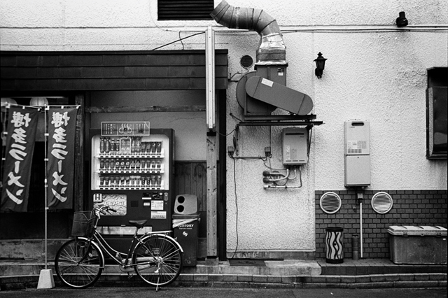 ���U���ʐ^�A���o�� f-2014.02.23Yokohama-F2T-Ai50mmF1.8S-400TX-D76-undiluted-045.jpg 2014.02.23<BR>���l<BR>F2T-AS Ai50mmF1.8S<BR>400TX D76 undiluted
