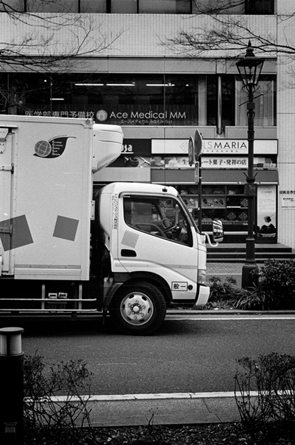 ���U���ʐ^�A���o�� f-2014.02.23Yokohama-F2T-Ai50mmF1.8S-400TX-D76-undiluted-047.jpg 2014.02.23<BR>���l<BR>F2T-AS Ai50mmF1.8S<BR>400TX D76 undiluted