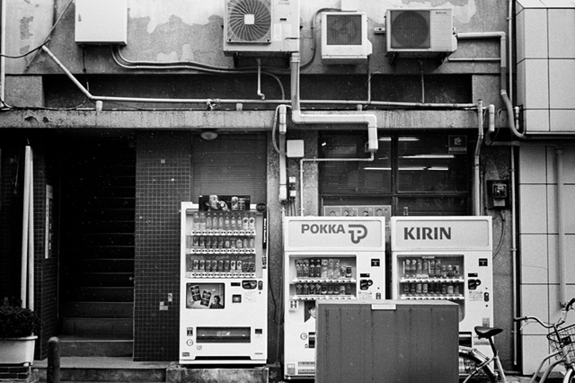 ���U���ʐ^�A���o�� f-2014.02.23Yokohama-F2T-Ai50mmF1.8S-400TX-D76-undiluted-053.jpg 2014.02.23<BR>���l<BR>F2T-AS Ai50mmF1.8S<BR>400TX D76 undiluted