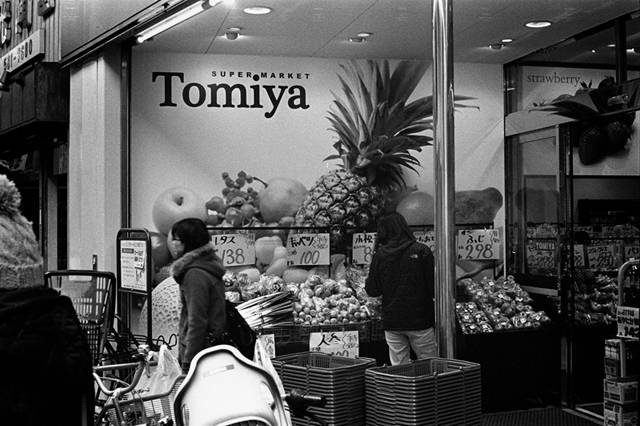 ���U���ʐ^�A���o�� f-2014.03.08Yokohama-M3-Summicron50mmF2-400TX-D76-undiluted-61.jpg 2014.03.08<BR>���l<BR>M3 Summicron50mmF2<BR>400TX D76 undiluted