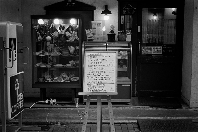 ���U���ʐ^�A���o�� f-2014.03.08Yokohama-M3-Summicron50mmF2-400TX-D76-undiluted-67.jpg 2014.03.08<BR>���l<BR>M3 Summicron50mmF2<BR>400TX D76 undiluted
