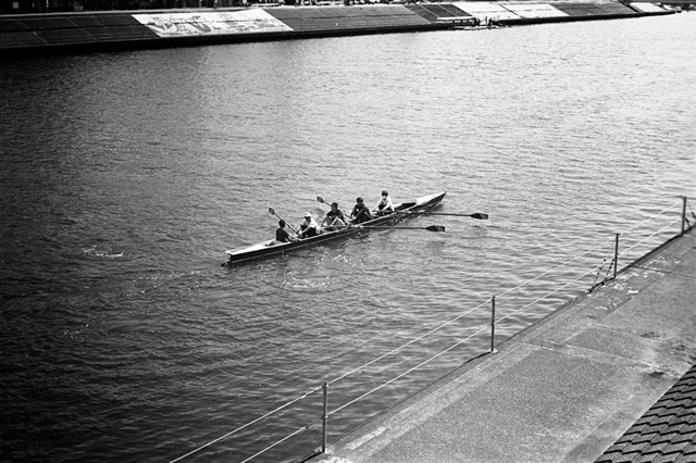 ���U���ʐ^�A���o�� f-2014.03.08Yokohama-M3-Summicron50mmF2-400TX-D76-undiluted-81.jpg 2014.03.08<BR>���l<BR>M3 Summicron50mmF2<BR>400TX D76 undiluted