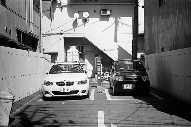 ���U���ʐ^�A���o�� f-2014.03.16Yokohama-M3-Summicron50mmF2Rigid-400TX-D76-undiluted-047.jpg 2014.03.16<BR>���l<BR>M3 Summicron50mmF2Rigid<BR>400TX D76 undiluted