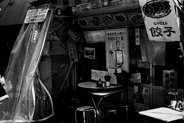 ���U���ʐ^�A���o�� f-2014.03.16Yokohama-M3-Summicron50mmF2Rigid-400TX-D76-undiluted-077.jpg 2014.03.16<BR>���l<BR>M3 Summicron50mmF2Rigid<BR>400TX D76 undiluted