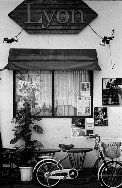 ���U���ʐ^�A���o�� f-2014.03.16Yokohama-M3-Summicron50mmF2Rigid-400TX-D76-undiluted-078.jpg 2014.03.16<BR>���l<BR>M3 Summicron50mmF2Rigid<BR>400TX D76 undiluted
